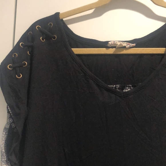 Pink Republic Black Blouse - Picture 3 of 8